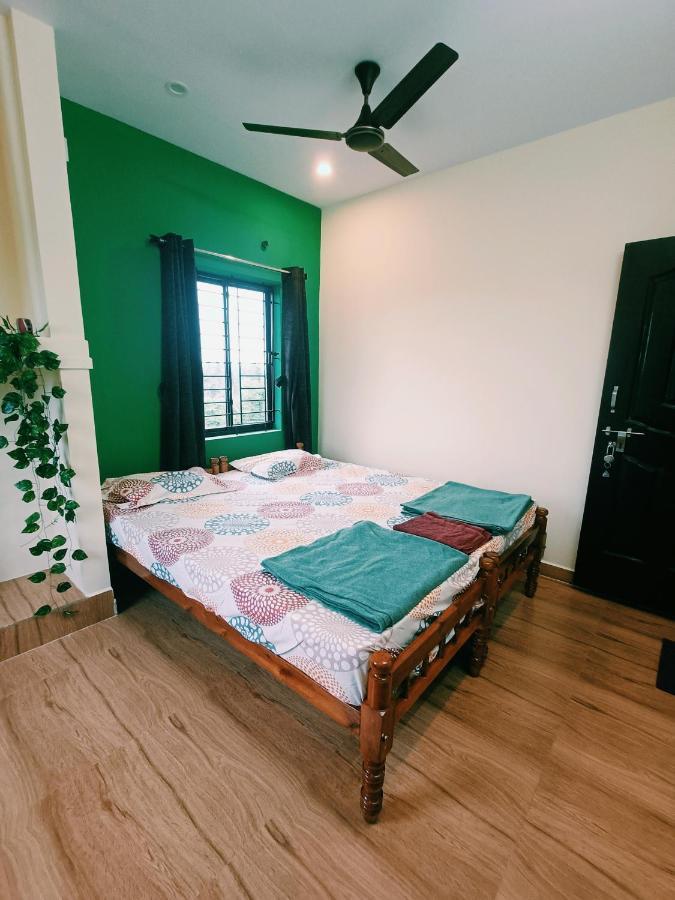 מניפלה Maanyatha Home Stay מראה חיצוני תמונה