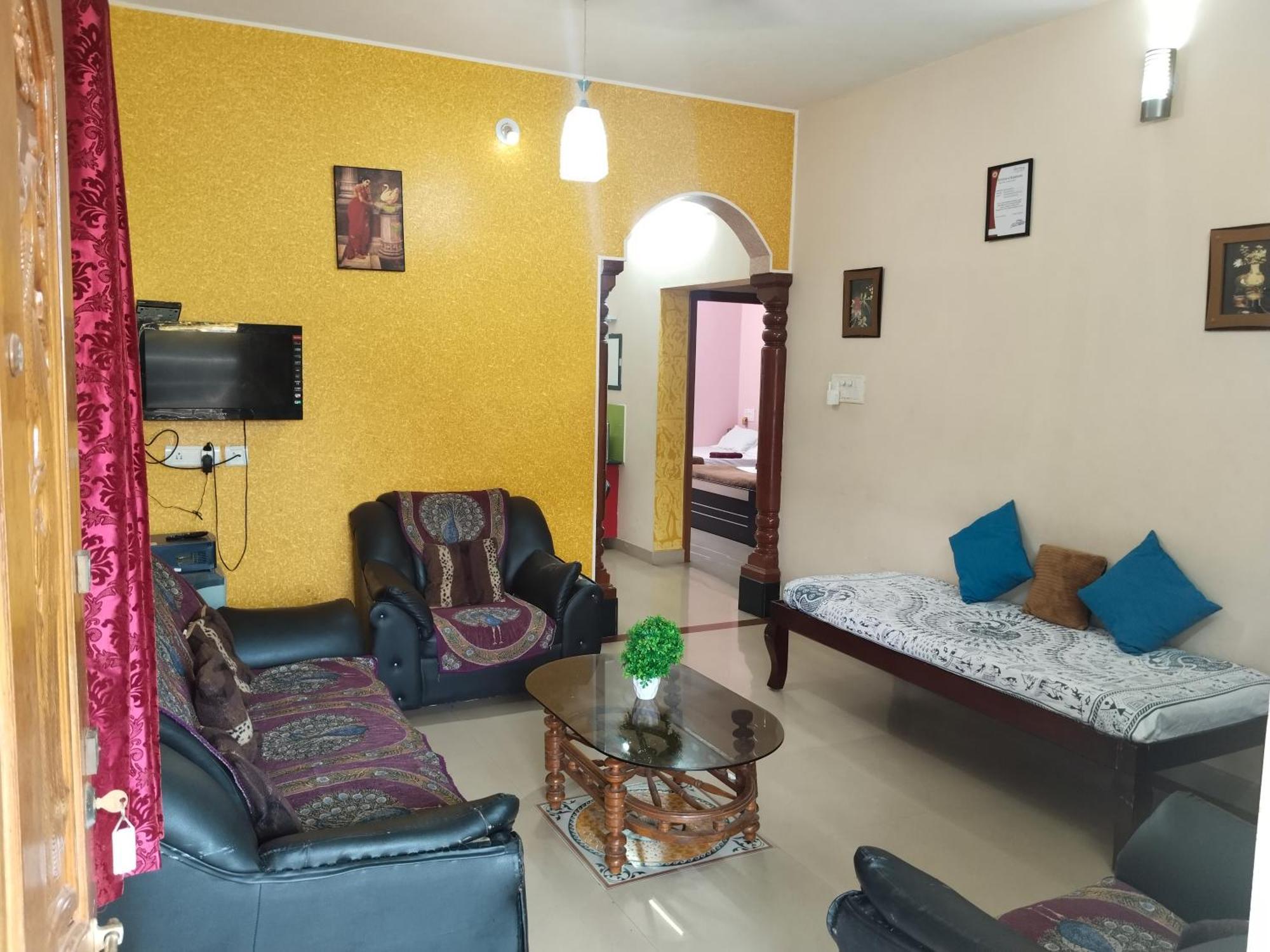 מניפלה Maanyatha Home Stay מראה חיצוני תמונה